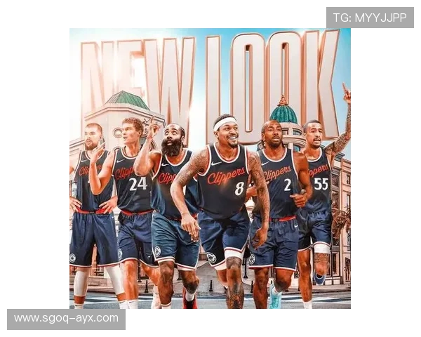 柯林斯全明星前锋闪耀赛场，带领球队逆转取胜