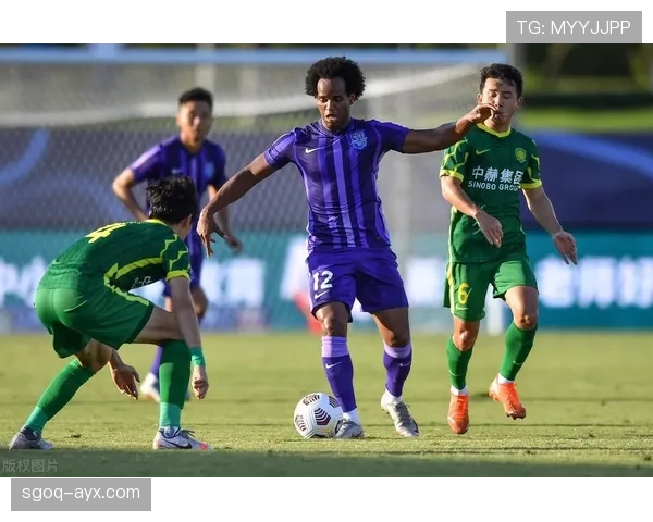 智利队赛场闪耀，关键表现引爆球迷热议