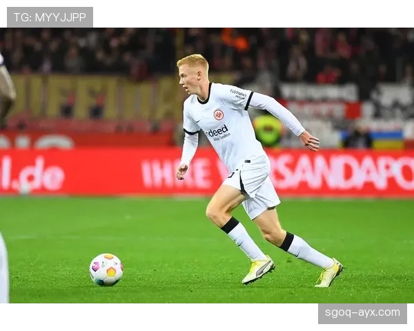 德甲主力阵容迎来大洗牌，新星闪耀与战术革新助推球队竞争力跃升