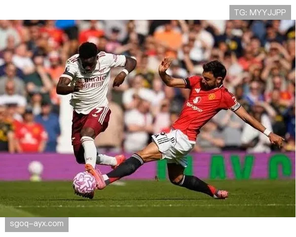 曼联定位球战术再升级，稳健表现引业界关注