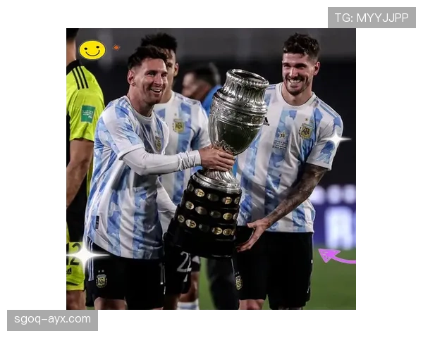 欧洲杯预选赛上演帽子戏法，球员闪耀赛场彰显非凡实力