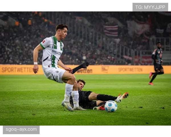 拜仁关键战表现波动：稳定性考验可能制约赛季争冠走势